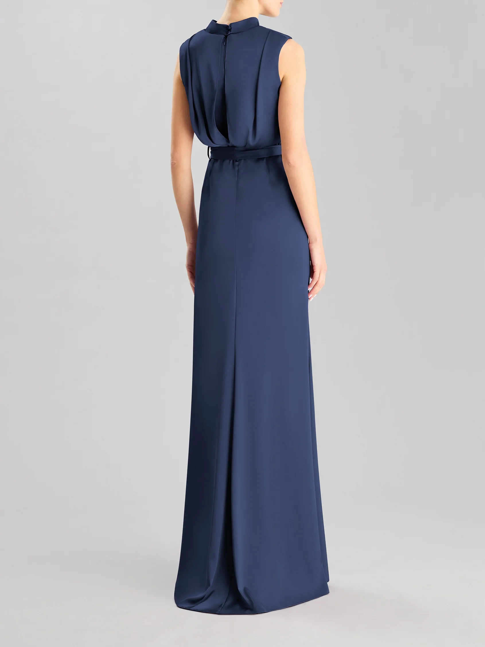 DRAPE 2406 High-neck sheath party dress
