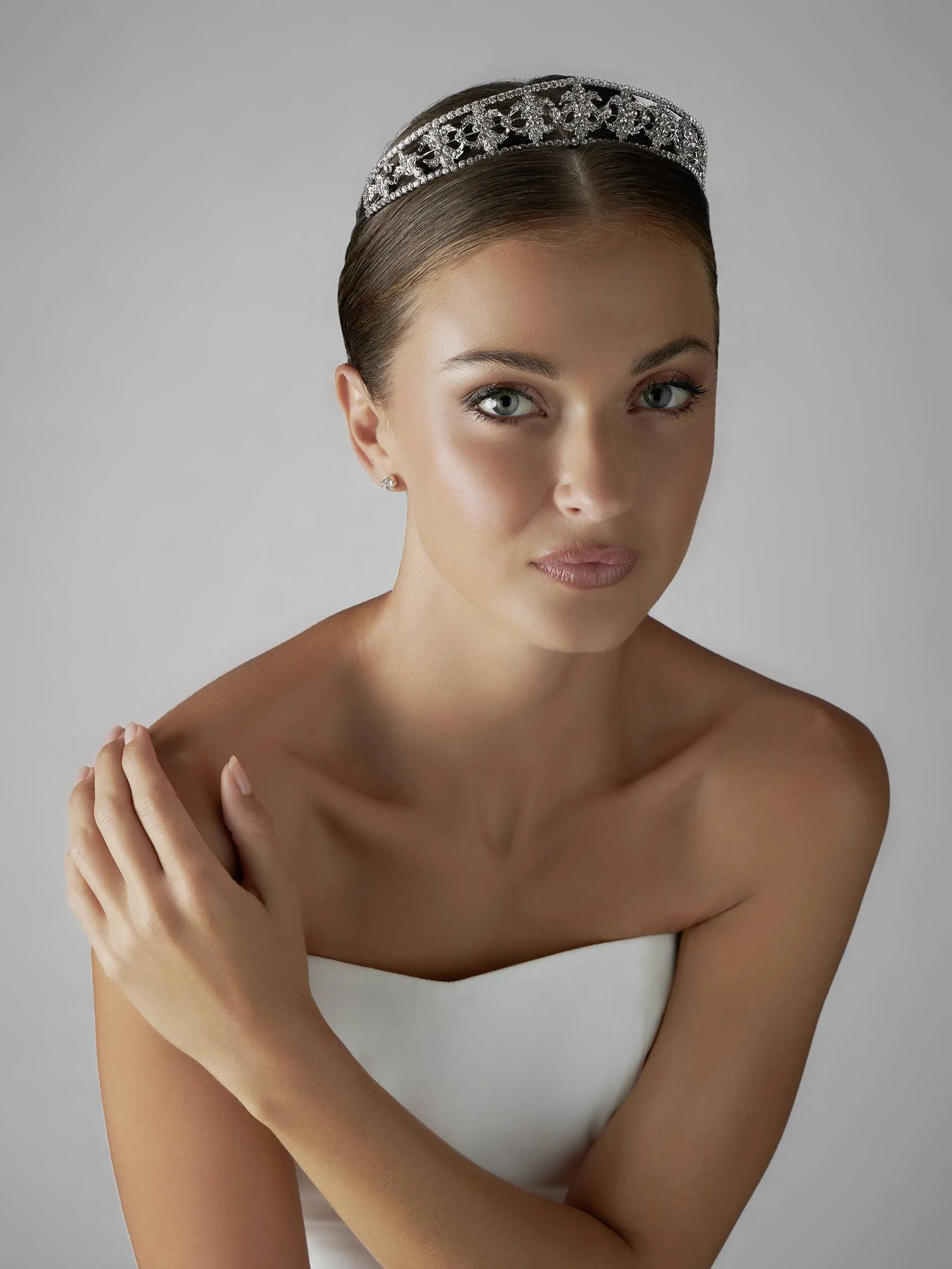 EDUSA TIARA Tiara with rhinestones 2 EDUSA TIARA Tiara with rhinestones