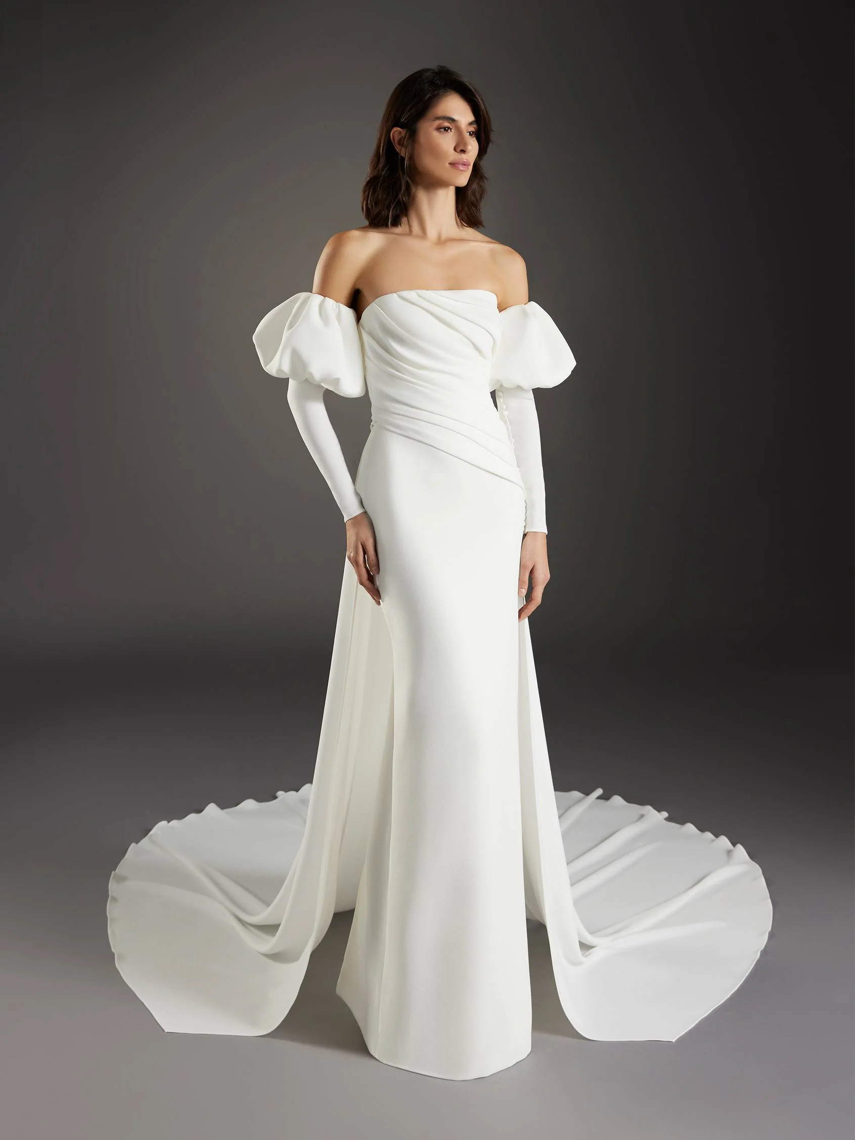 SANTS Sheath wedding dress in crepe