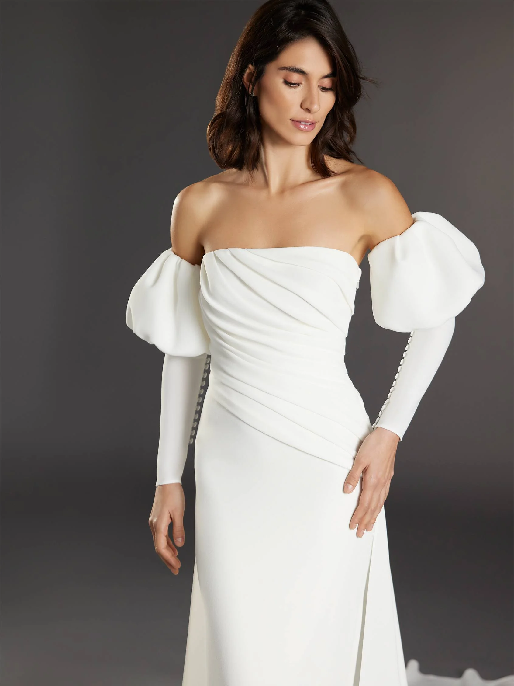 SANTS Sheath wedding dress in crepe