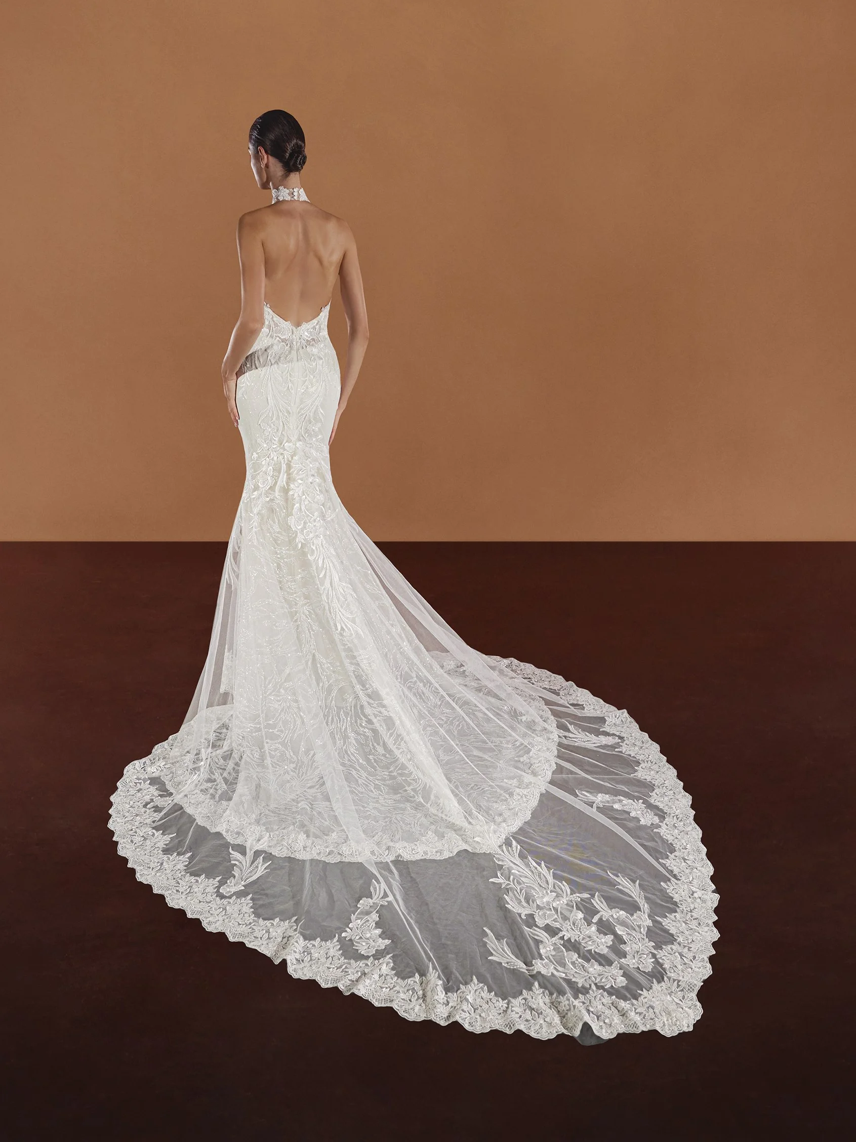 NISHA Mermaid wedding dress with a halter neck