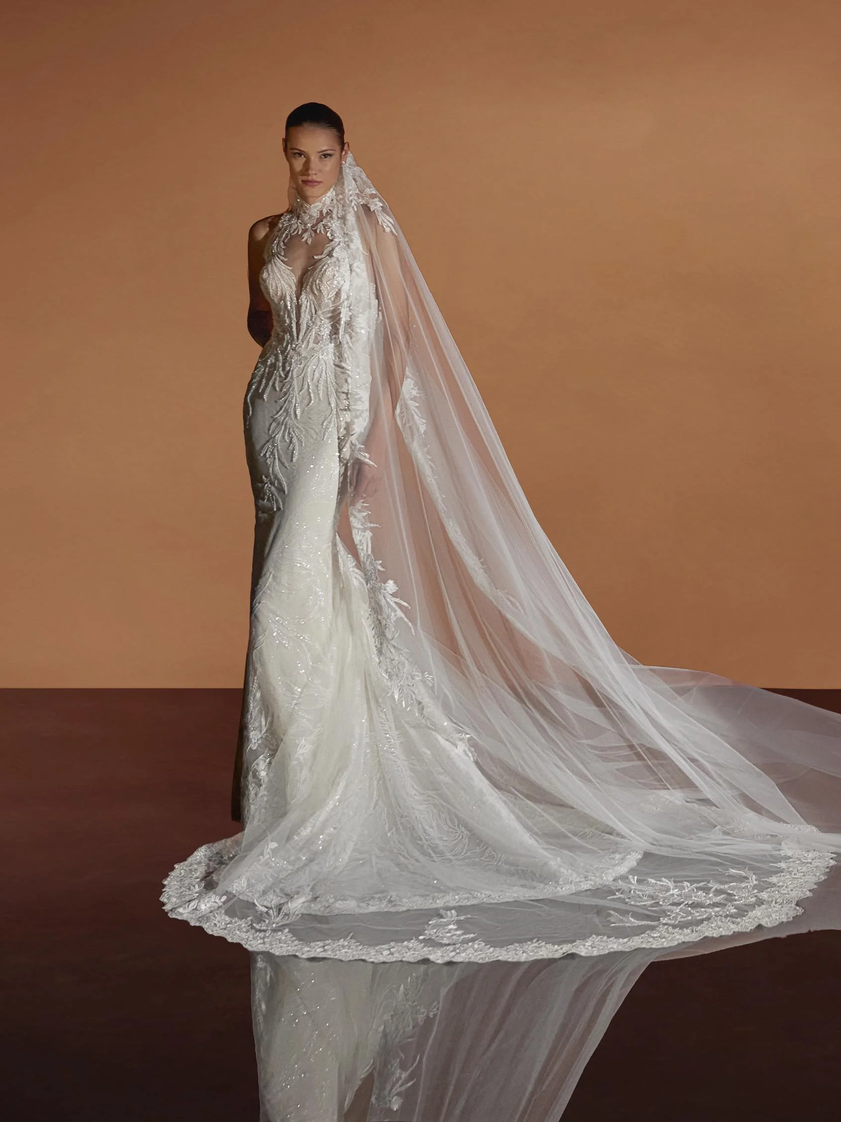 NISHA Mermaid wedding dress with a halter neck