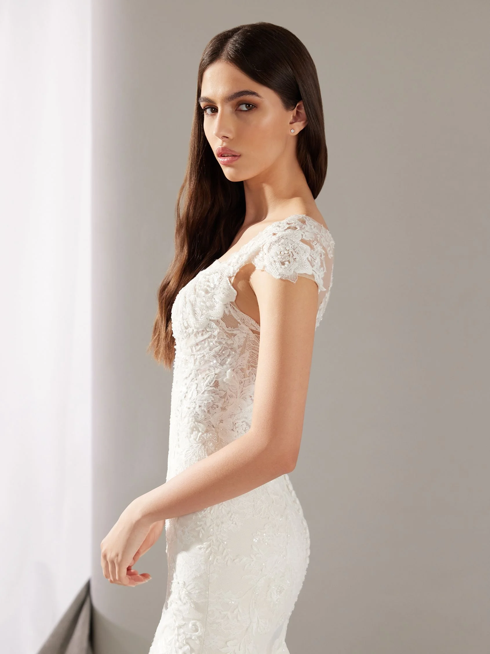TURAN Mermaid wedding dress with a sweetheart neckline 2 TURAN Mermaid wedding dress with a sweetheart neckline