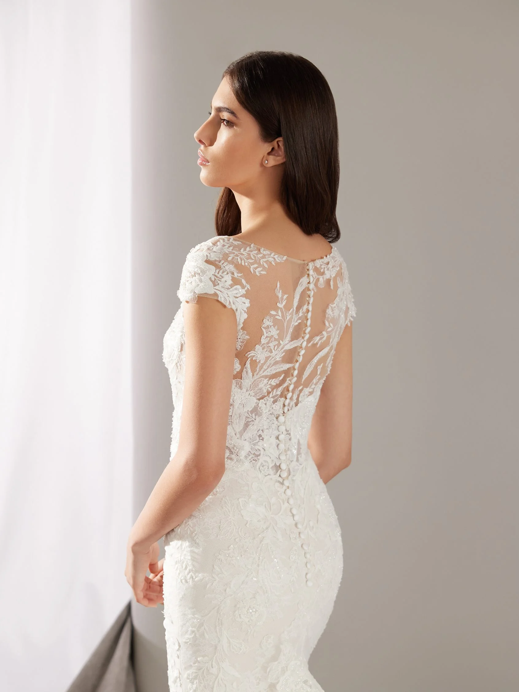TURAN Mermaid wedding dress with a sweetheart neckline 4 TURAN Mermaid wedding dress with a sweetheart neckline