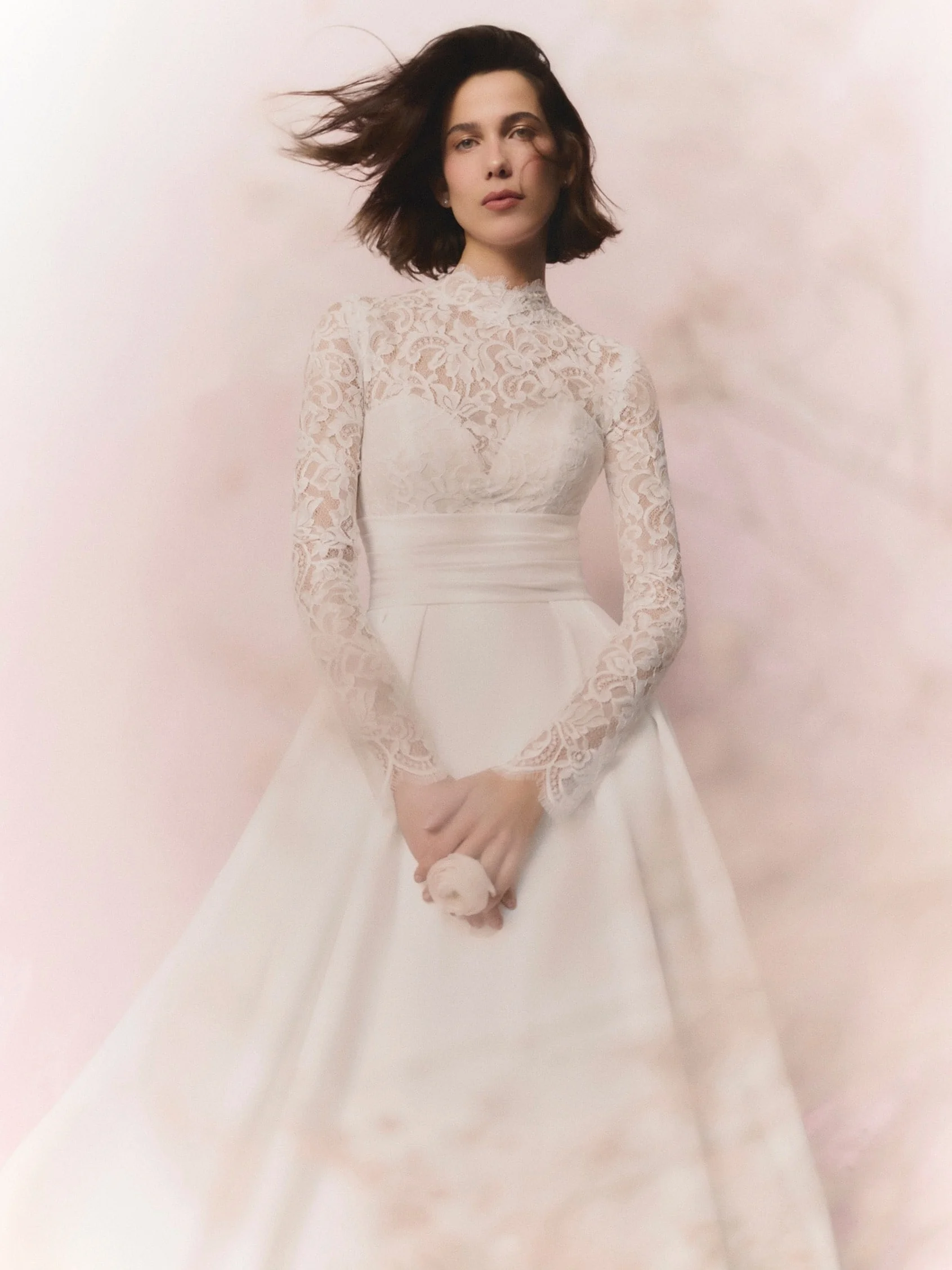 CEEYLO A-line wedding dress with high neck and long sleeves