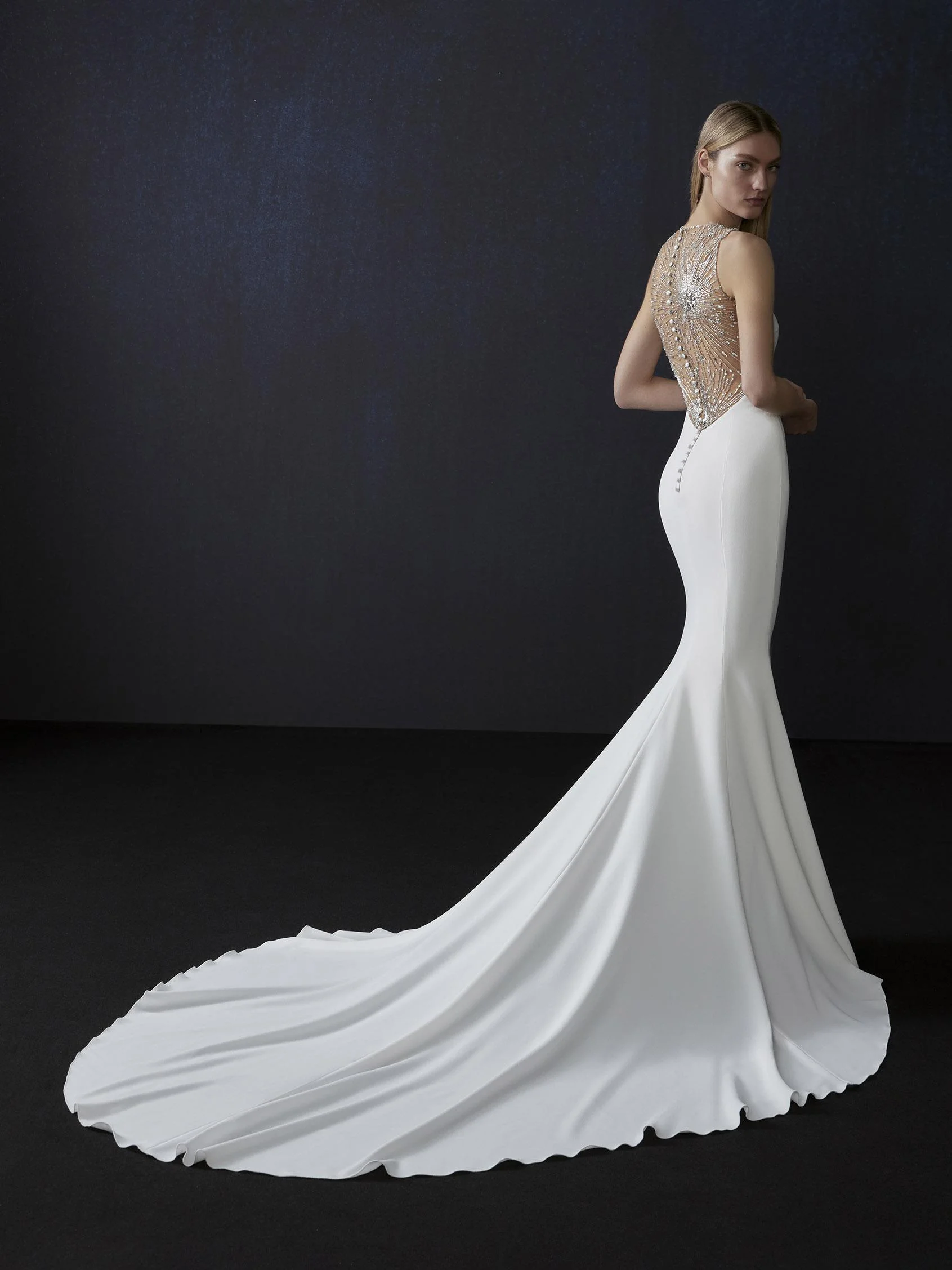 GALAXY Mermaid-cut crepe dress with beaded back