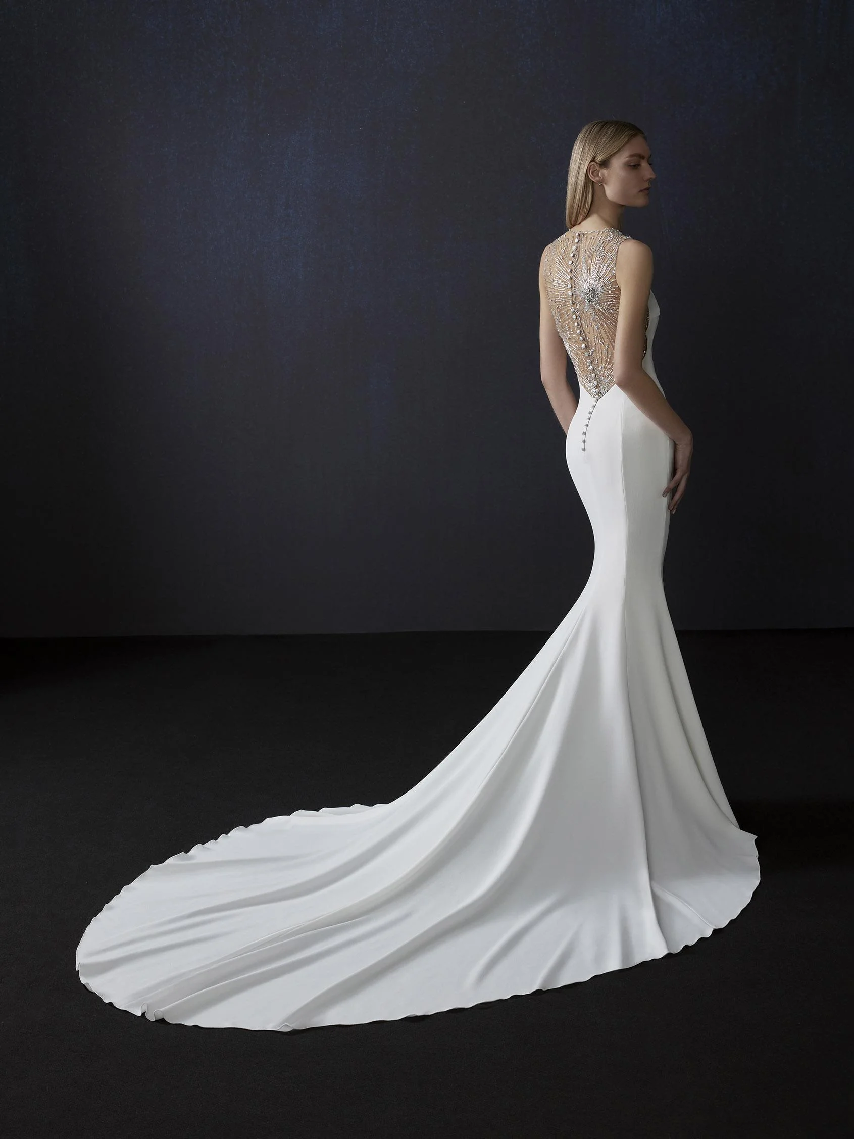 GALAXY Mermaid-cut crepe dress with beaded back