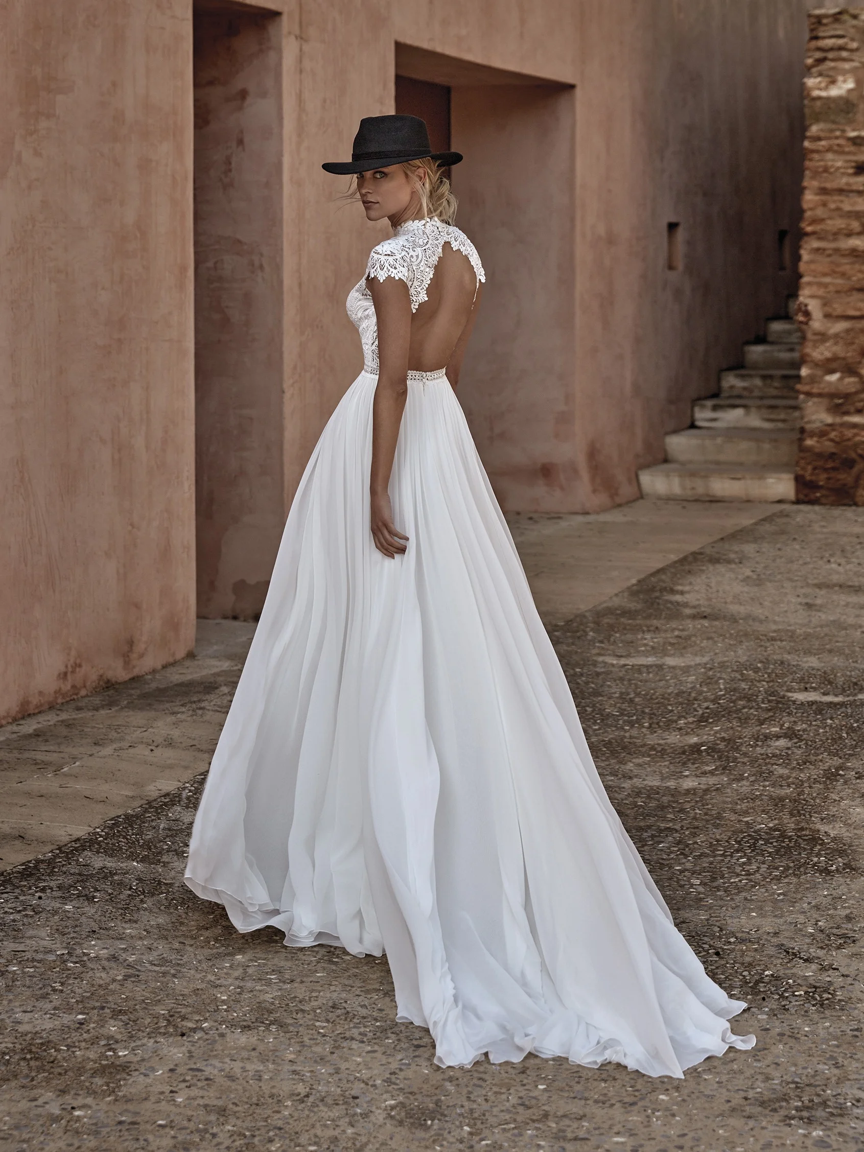 MARBURG A-line wedding dress with high neck