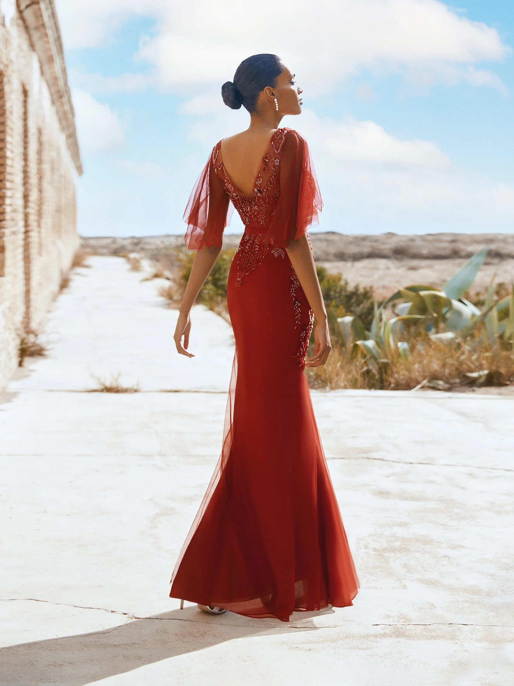 NIENNA Party dress with a V neckline and frilled sleeves