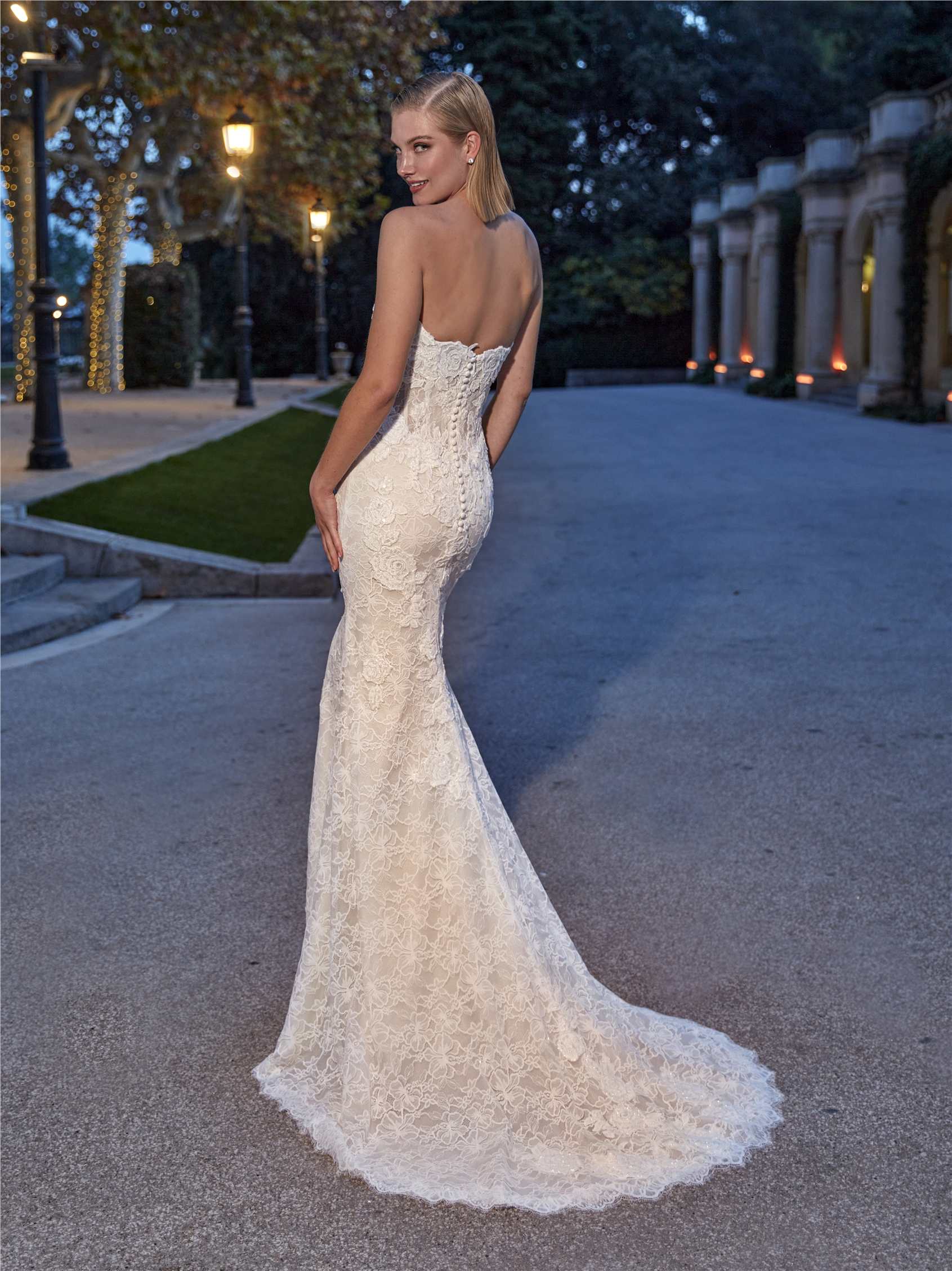 GERAMY Mermaid strapless bridal dress in lace 3 GERAMY Mermaid strapless bridal dress in lace