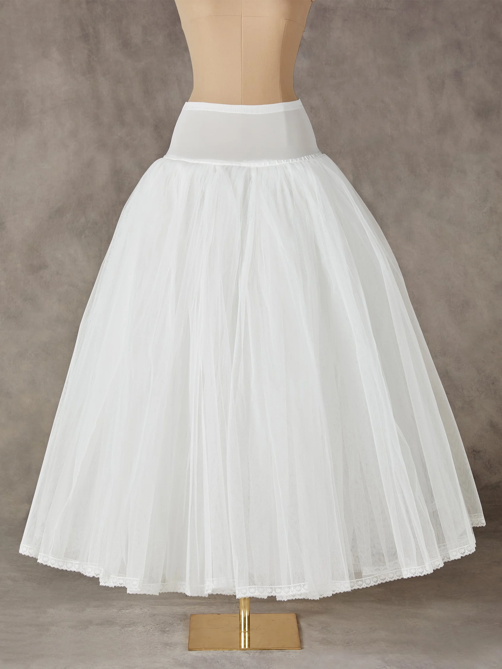 C-C M626 Tulle can-can