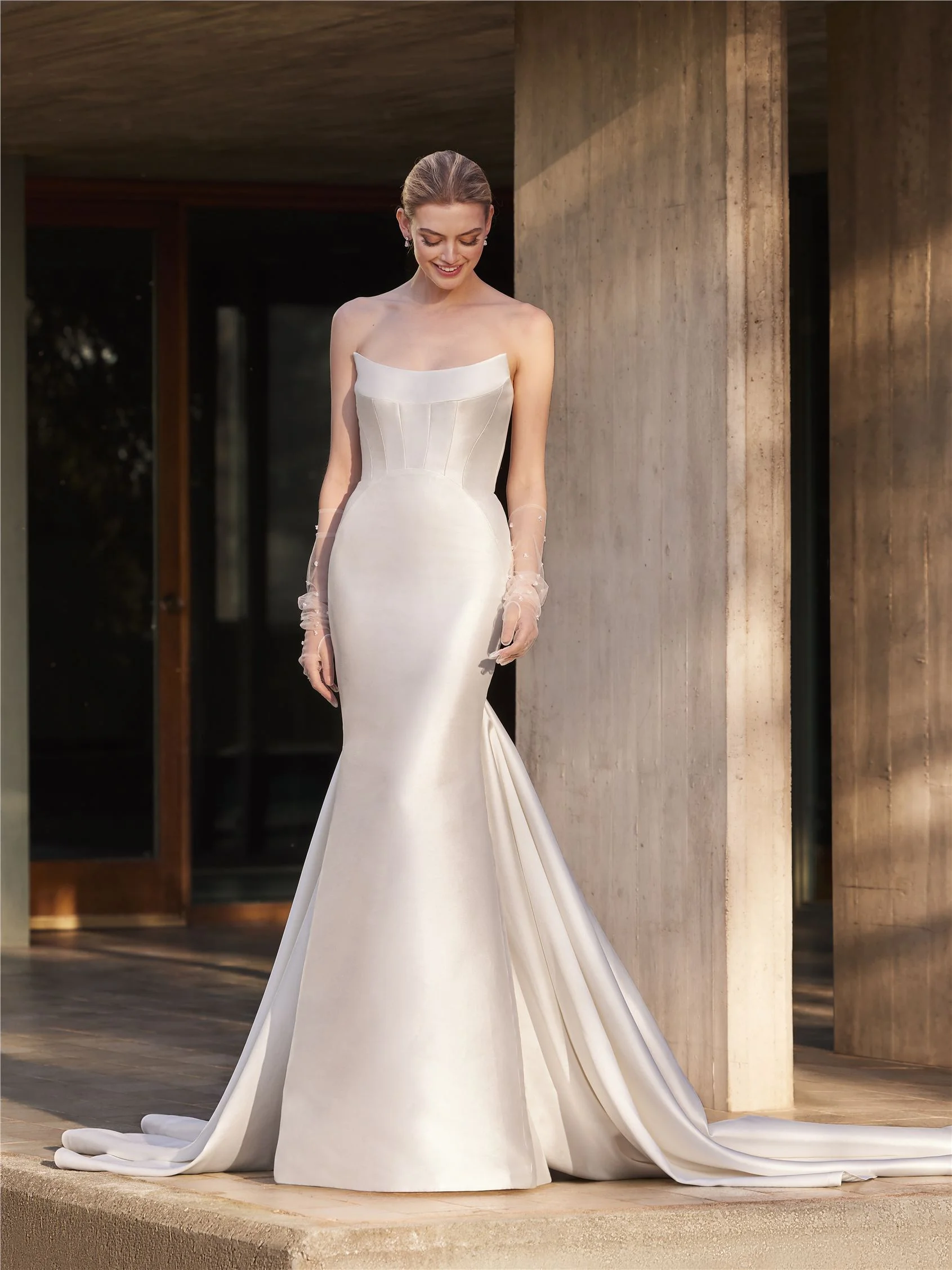 MAGNOLIE Strapless mermaid mikado wedding dress 1 MAGNOLIE Strapless mermaid mikado wedding dress
