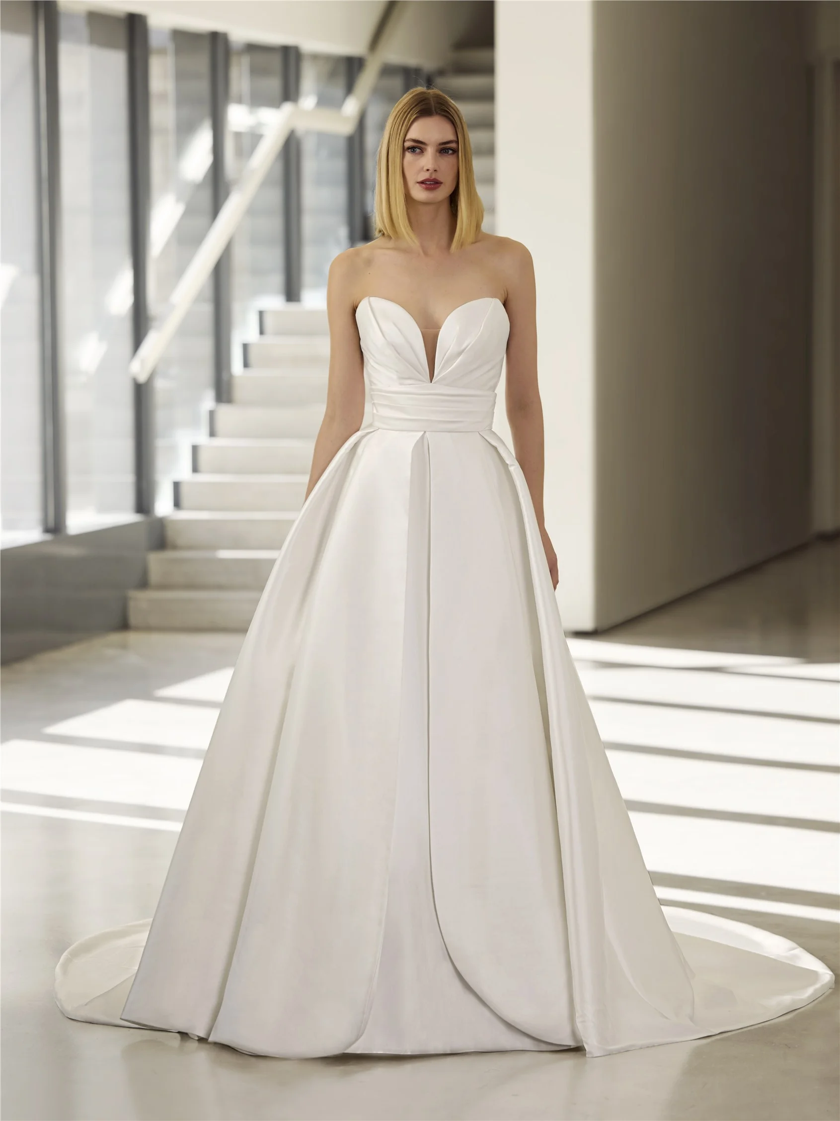 LEAVES Mikado A-line wedding dress with sweetheart neckline 1 LEAVES Mikado A-line wedding dress with sweetheart neckline