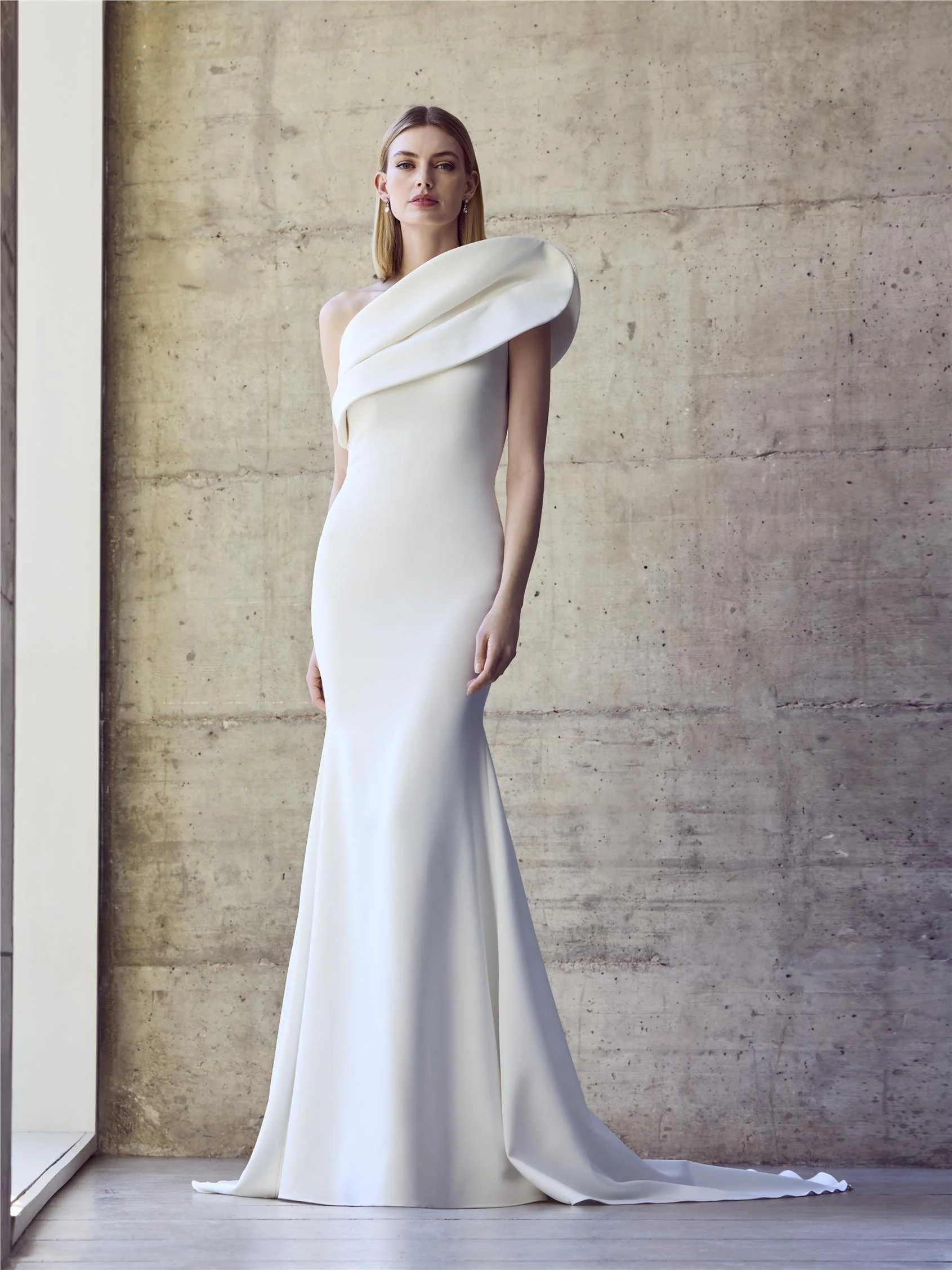 BALS Strapless mermaid bridal dress in crepe 2 BALS Strapless mermaid bridal dress in crepe