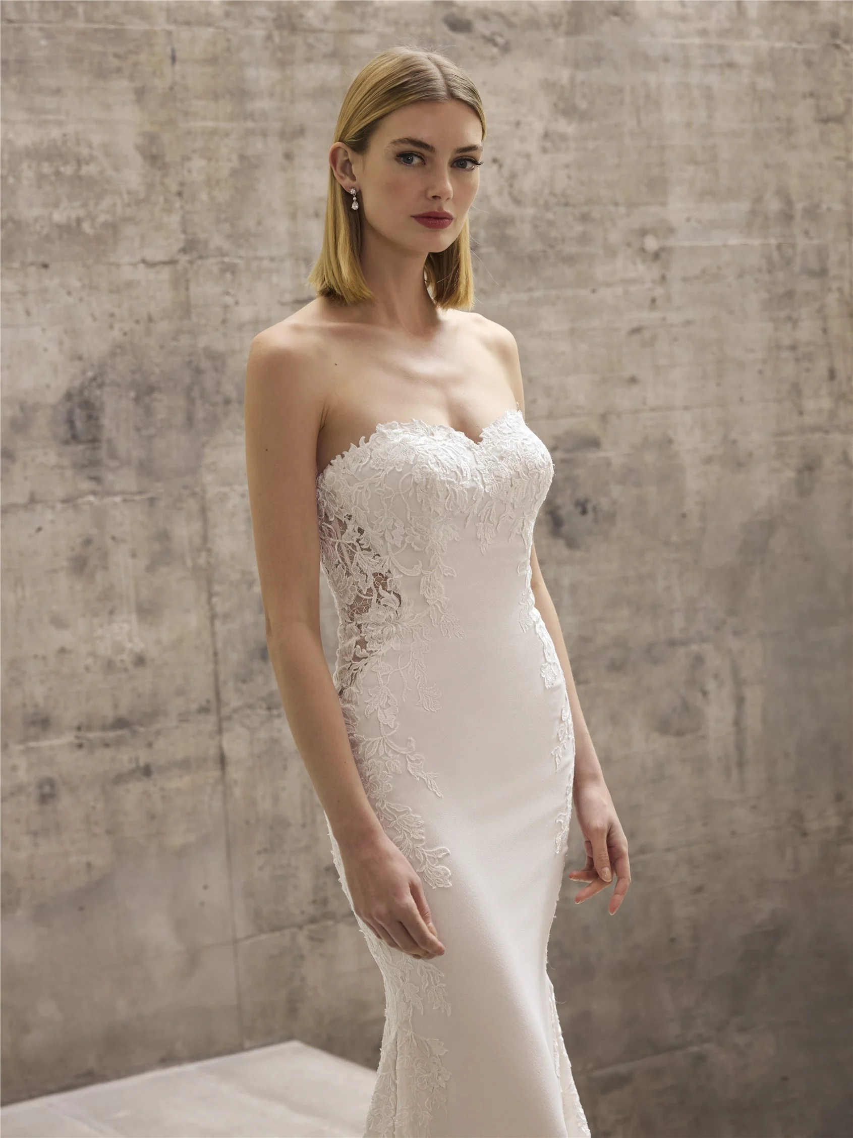 ATTAL Crepe mermaid wedding dress with sweetheart neckline 4 ATTAL Crepe mermaid wedding dress with sweetheart neckline