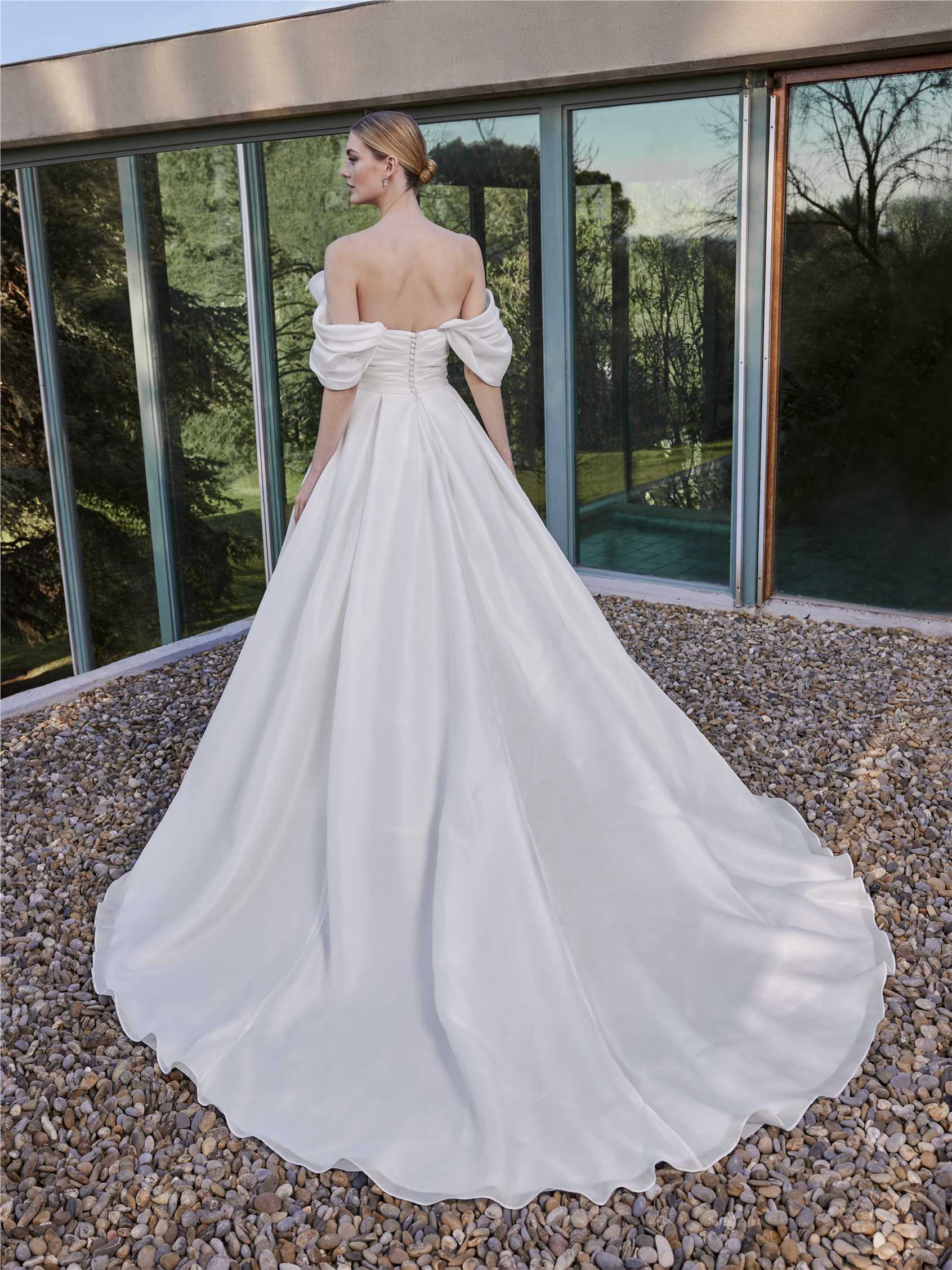 ATINA Strapless princess organza wedding dress