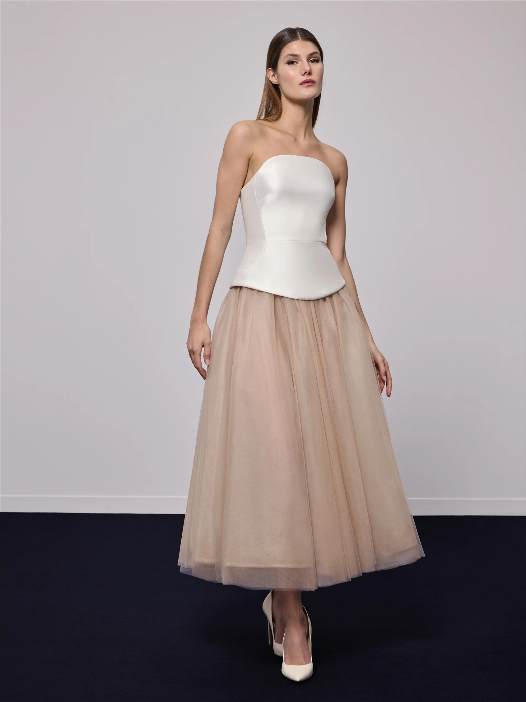 LAWN TOP Strapless bridal top in crepe