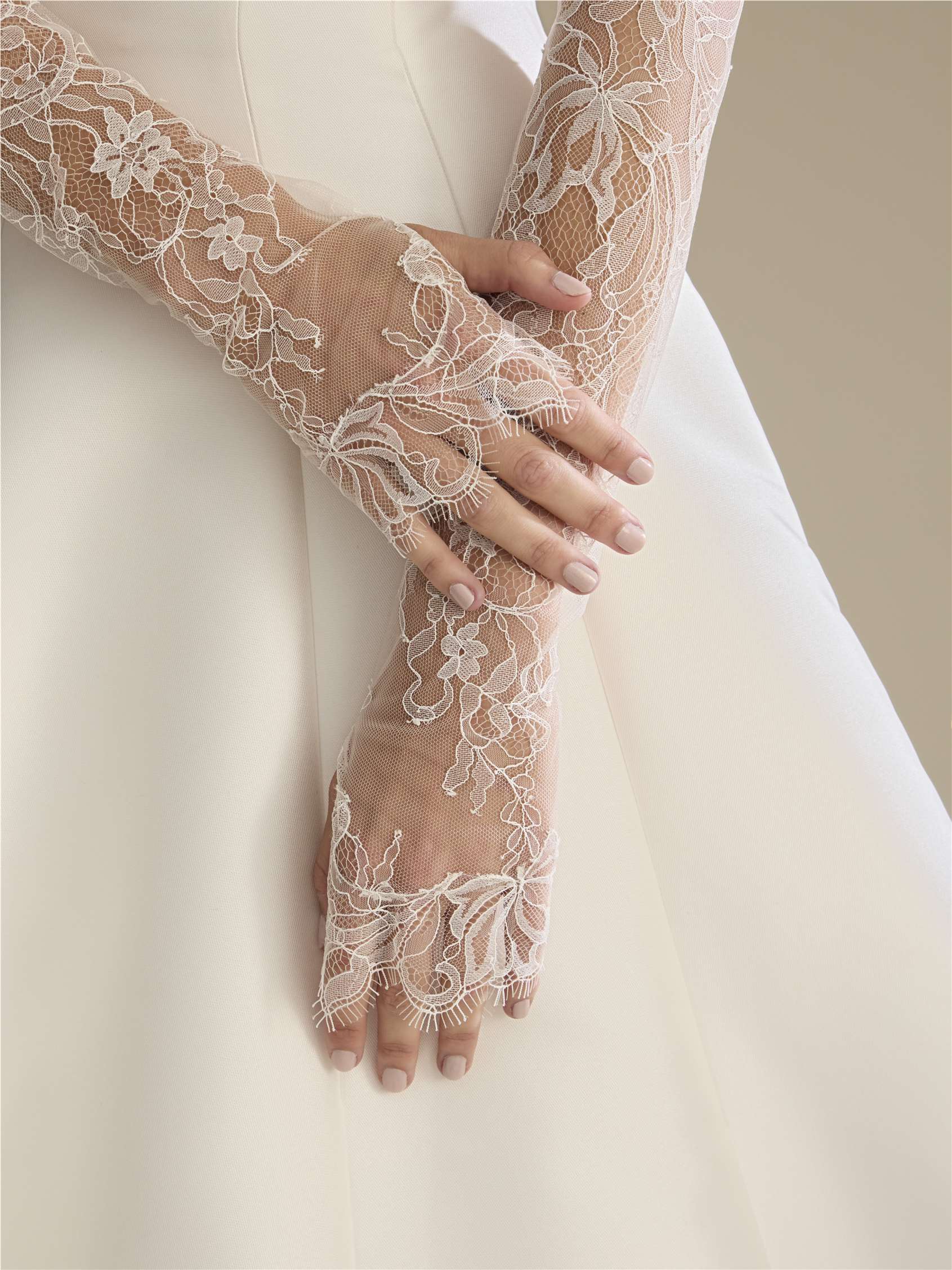 GLV-LA05 Chantilly gloves