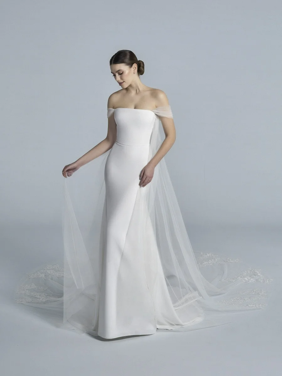 CAPA LA 2174 Tulle cape with embroidery and rhinestones