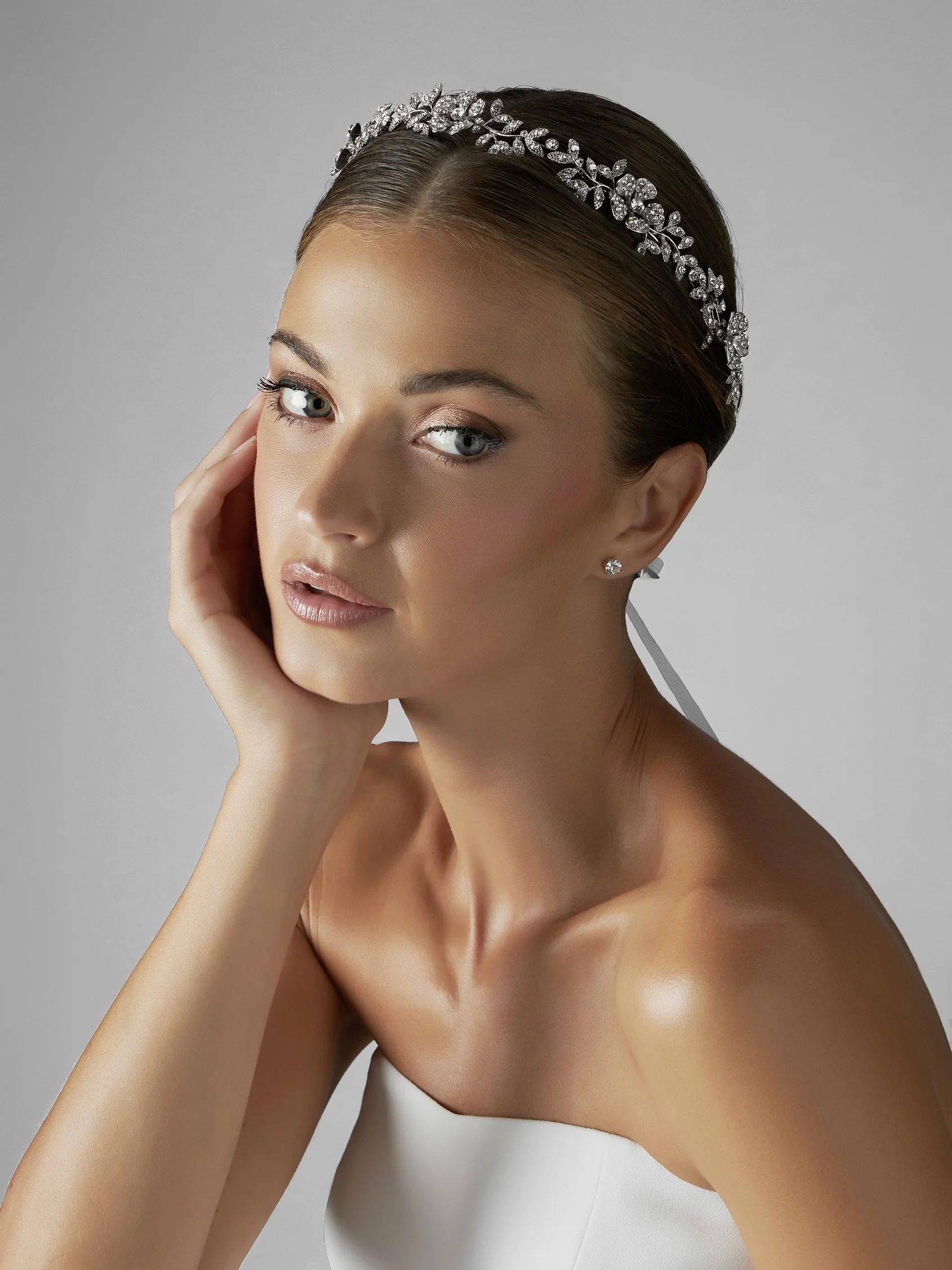 AES CORONA Crown with rhinestones