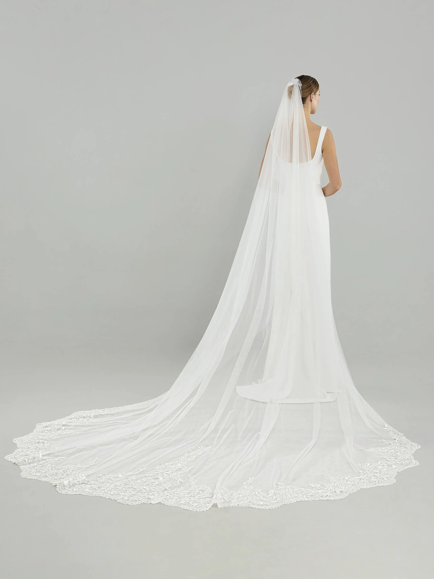 V-AETHRA Tulle veil