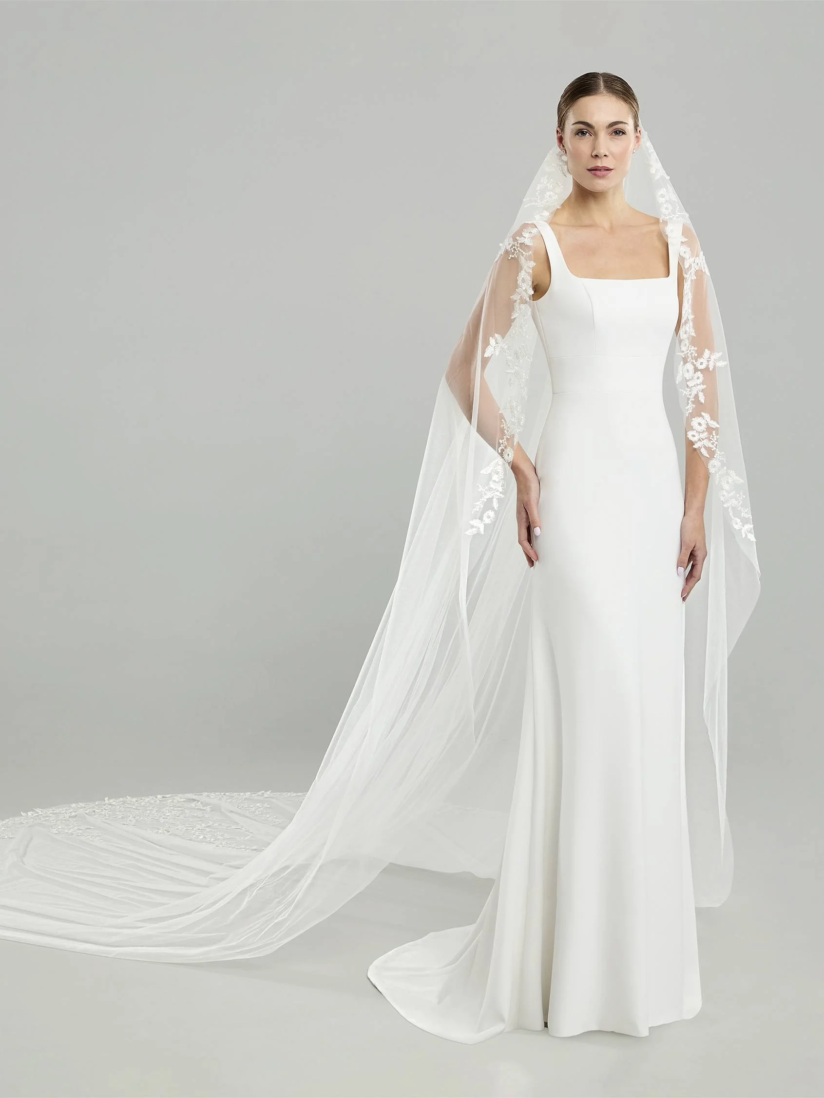 V-JAMEELA Tulle veil 1 V-JAMEELA Tulle veil