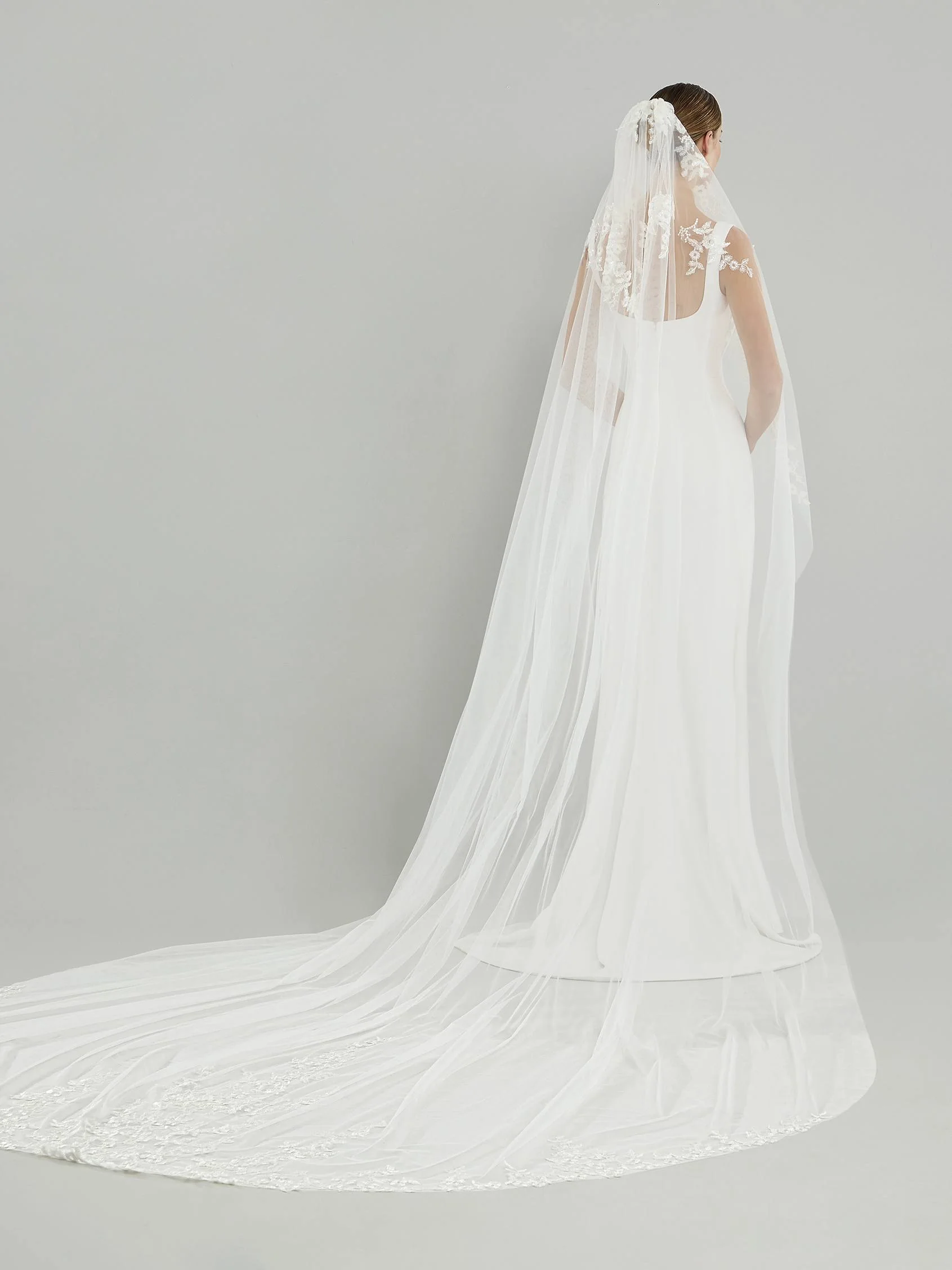 V-JAMEELA Tulle veil 2 V-JAMEELA Tulle veil