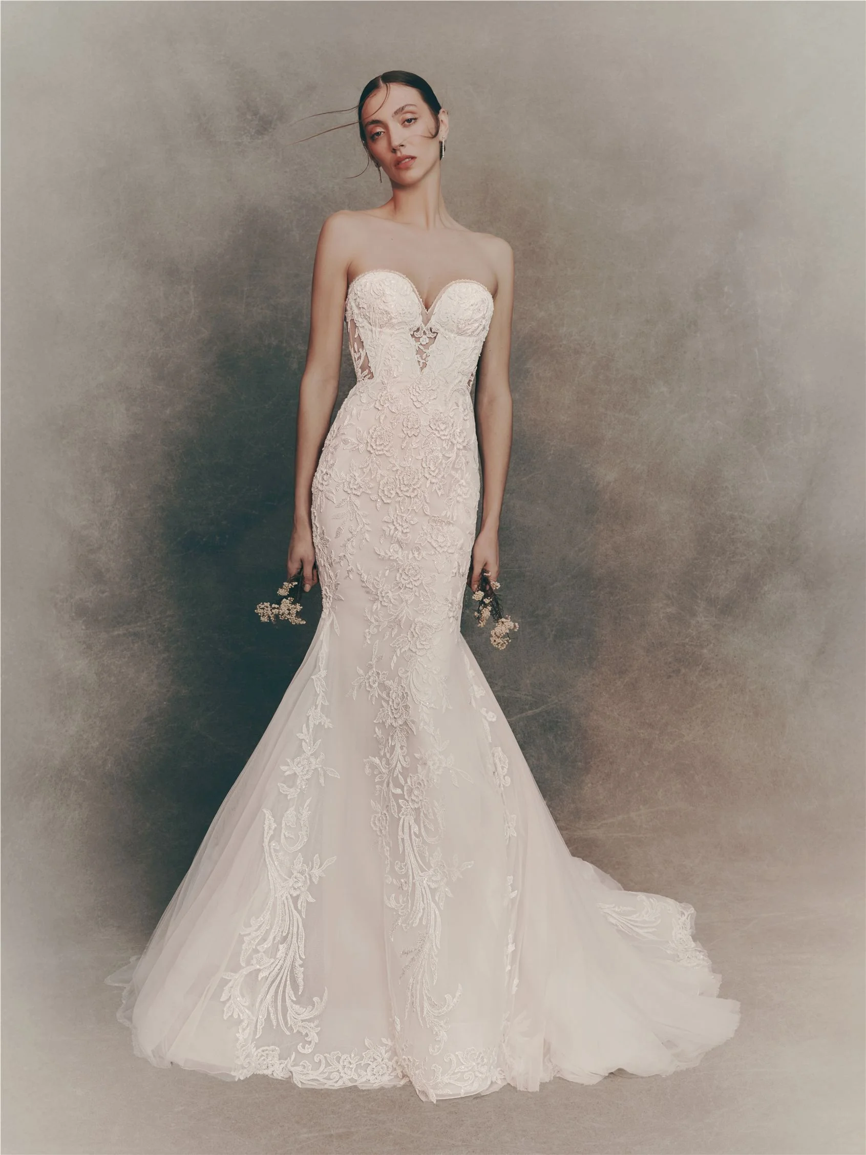 OGNES Mermaid dress with sweetheart neckline. 1 OGNES Mermaid dress with sweetheart neckline.