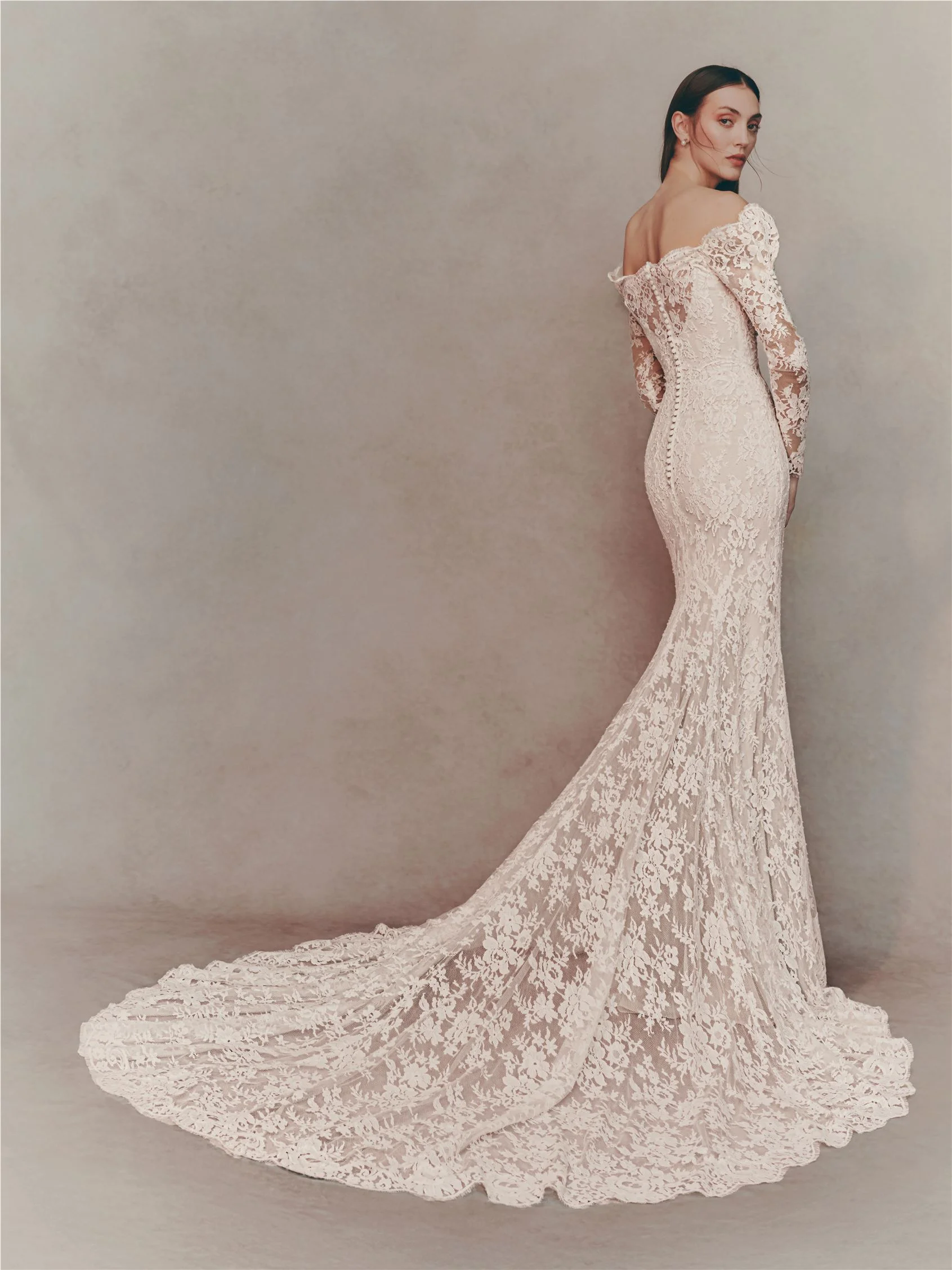 SISSONE Mermaid dress with off-the-shoulders neckline, long sleeves.