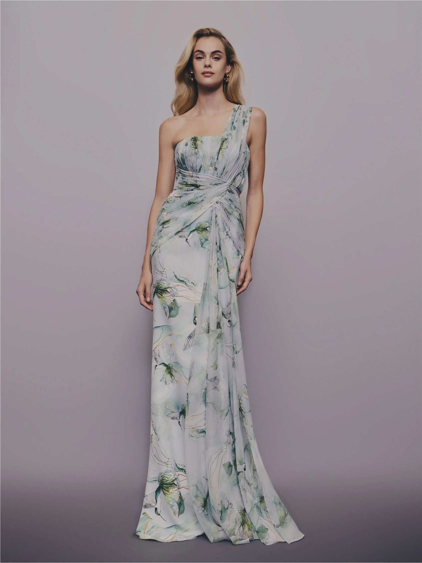 CHIKA Column dress with strapless neckline
