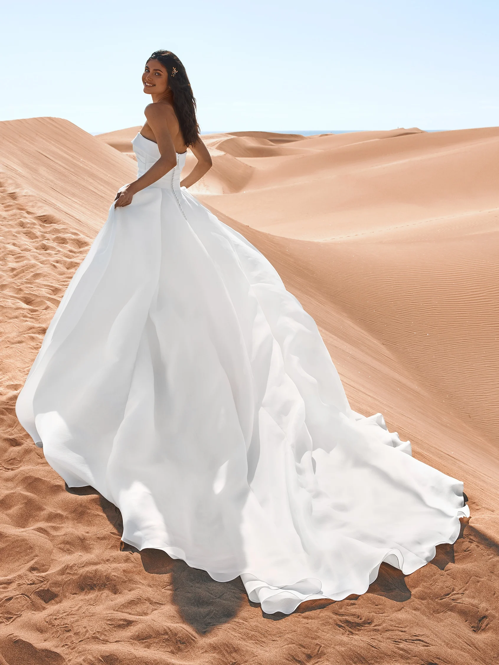 GEIRANGER Princess organza wedding dress with sweetheart neckline 2 GEIRANGER Princess organza wedding dress with sweetheart neckline