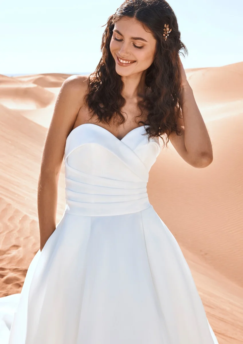 GEIRANGER Princess organza wedding dress with sweetheart neckline 3 GEIRANGER Princess organza wedding dress with sweetheart neckline