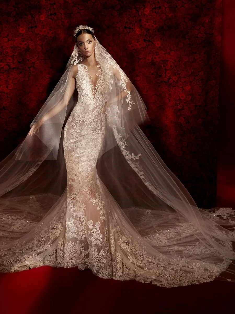 V-DESSAY Chiffon veil with lace 2 V-DESSAY Chiffon veil with lace
