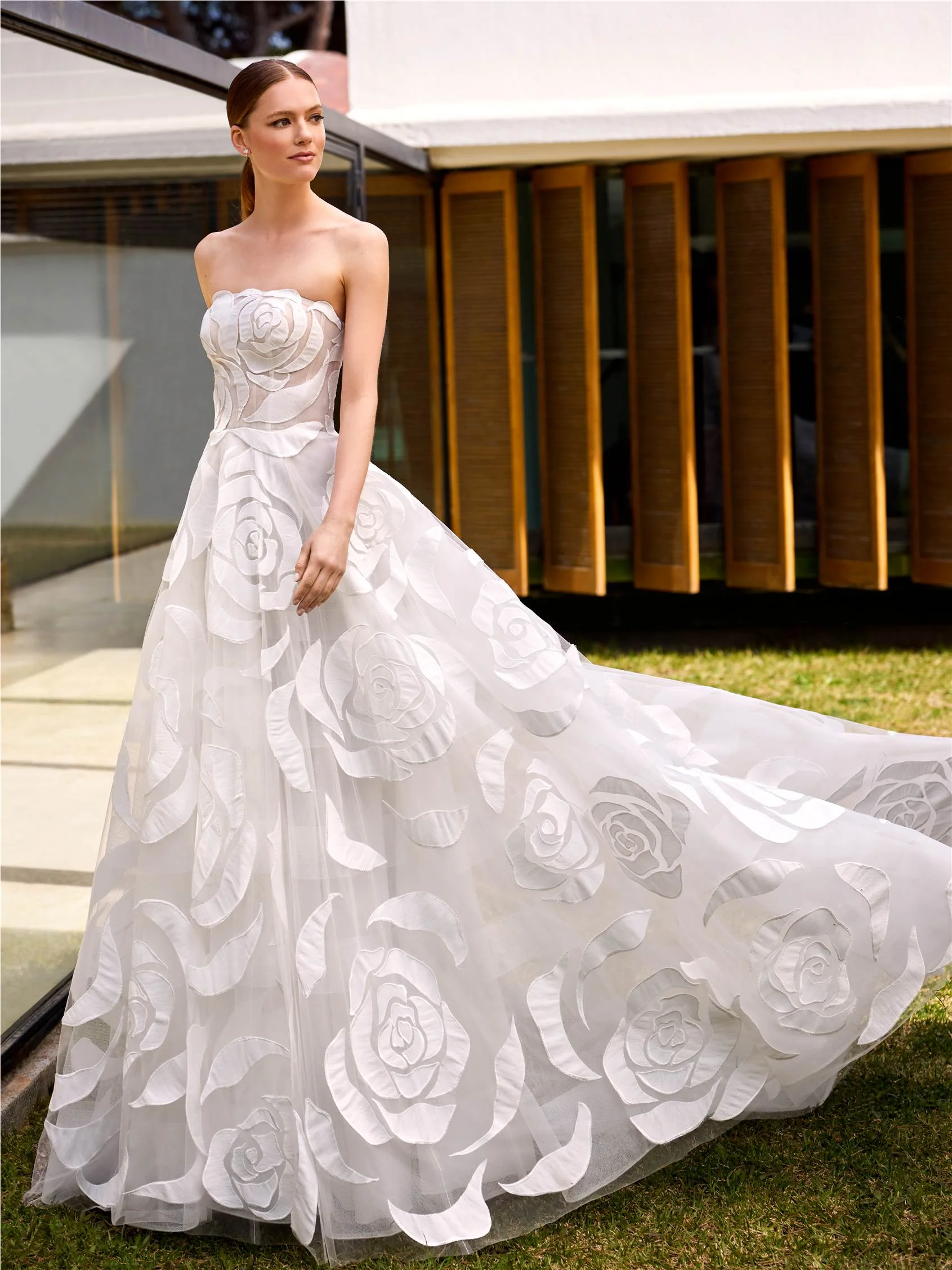 PAZIT Strapless A-line dress in floral lace 1 PAZIT Strapless A-line dress in floral lace