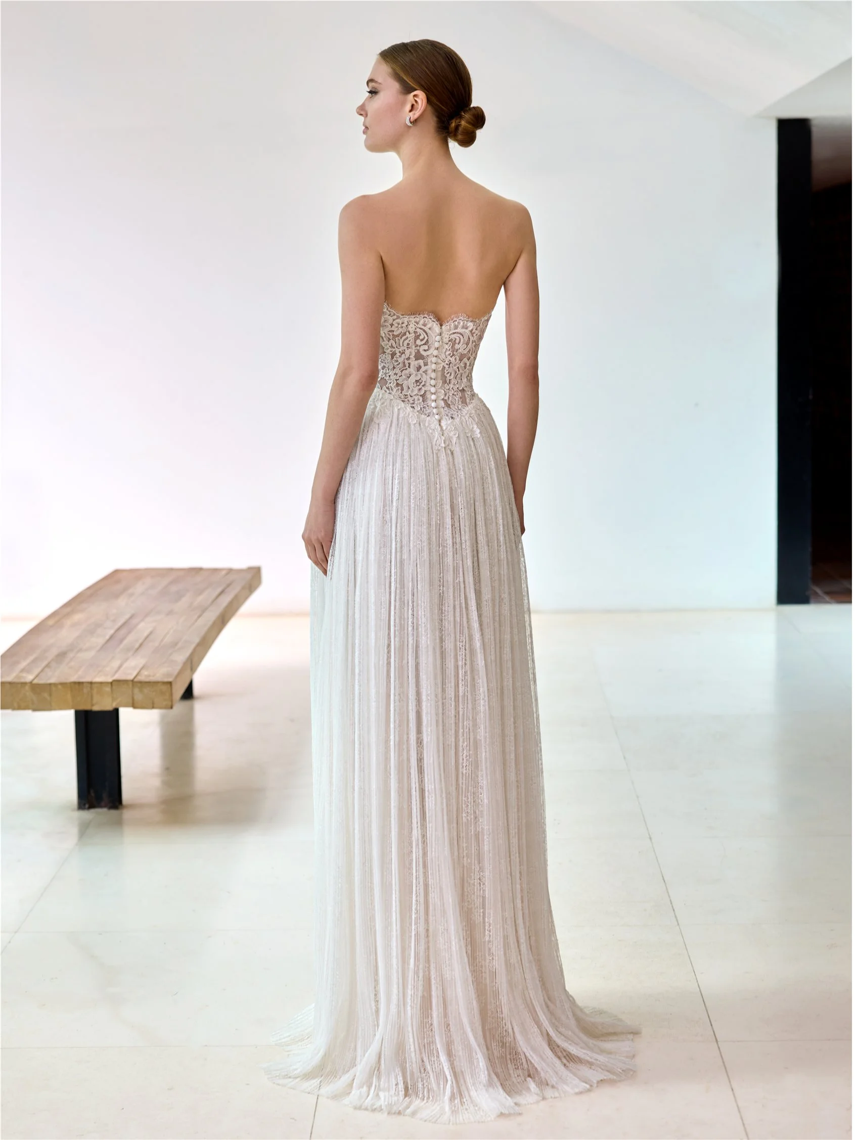 LIEKE Strapless A-line dress with detachable sleeves