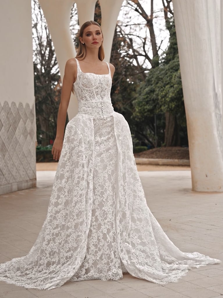 MOTT Mermaid dress with square neckline and detachable overskirt 5 MOTT Mermaid dress with square neckline and detachable overskirt