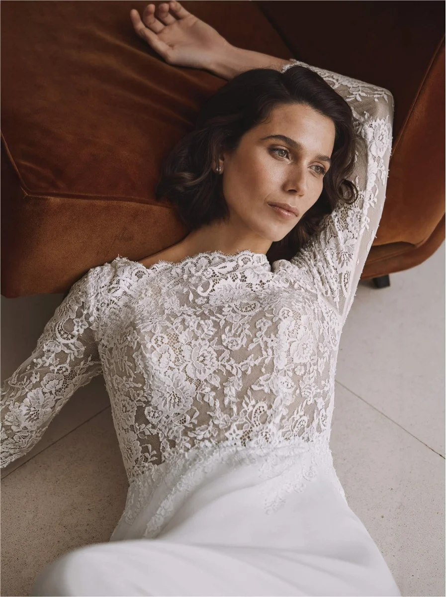 DANYAH A-line dress with bateau neckline, long sleeves 4 DANYAH A-line dress with bateau neckline, long sleeves