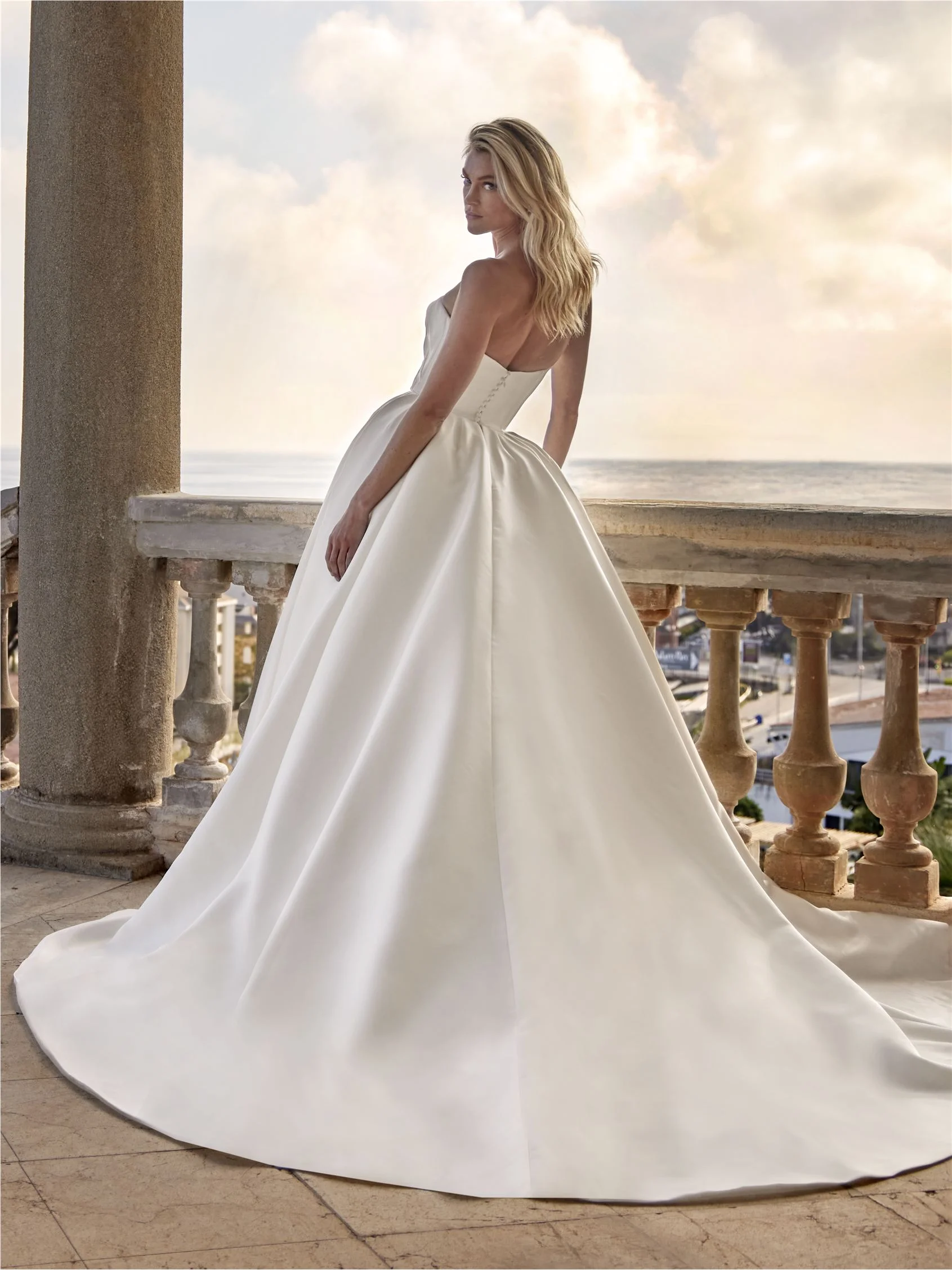 SEBASTIANA Princess midi dress with strapless neckline