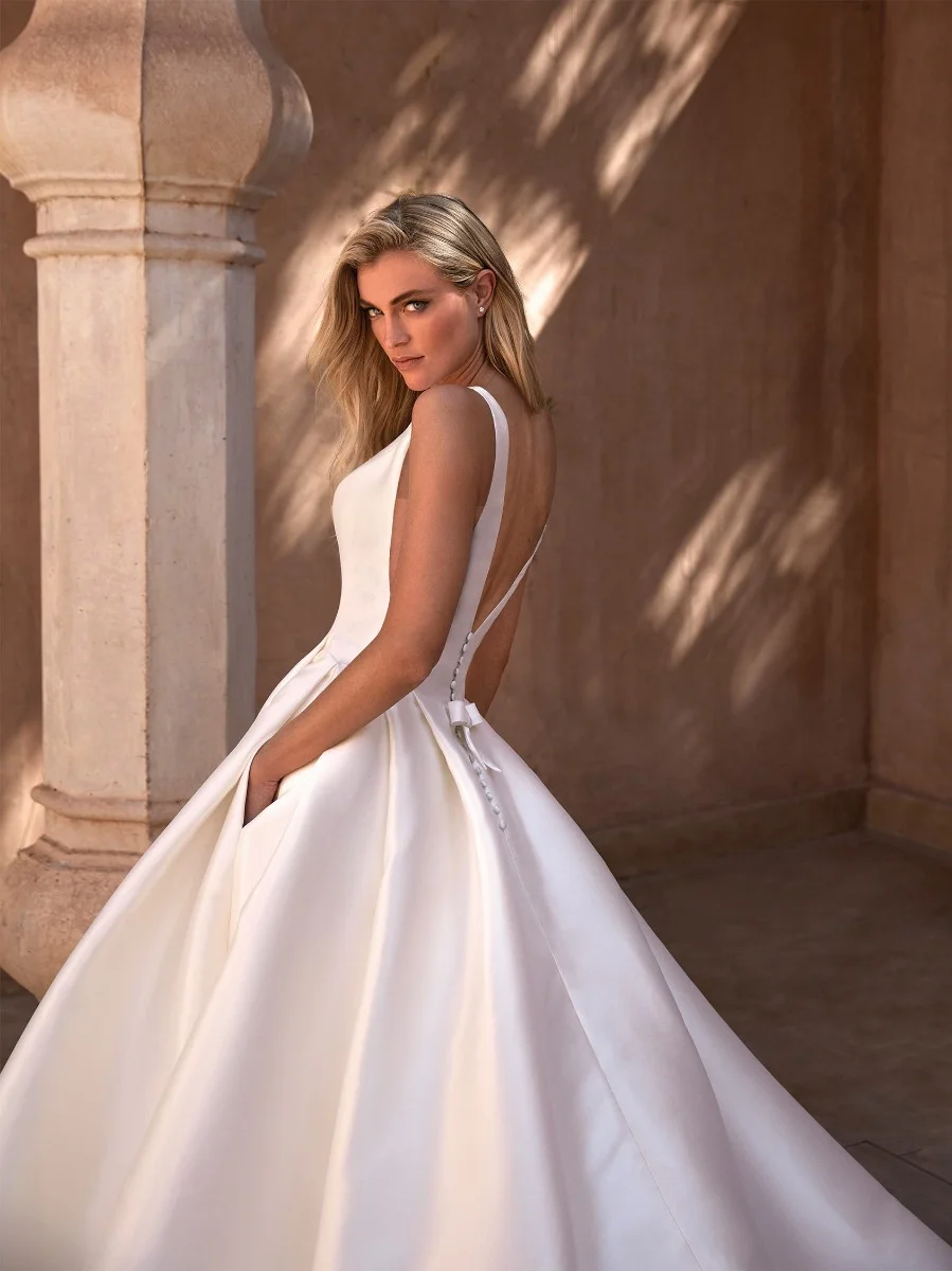 NEVADO A-line wedding dress in Mikado with a boat neckline