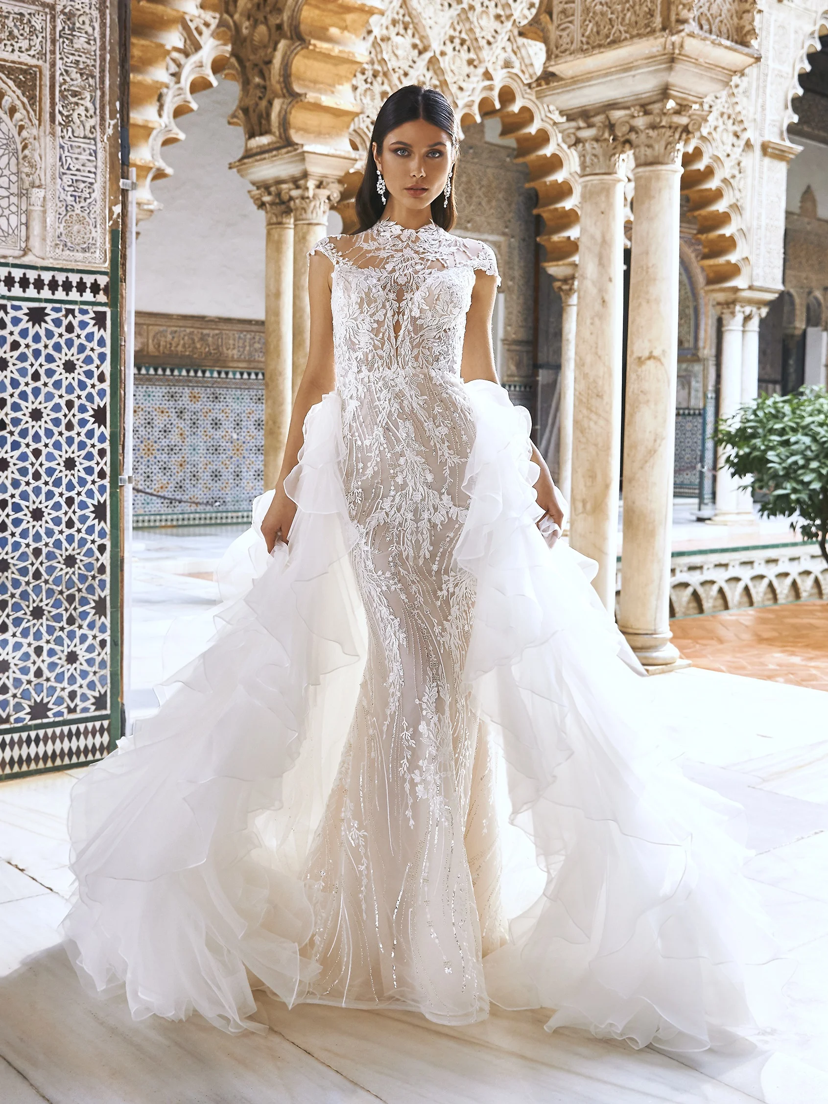 WADIBANI OVERSKIRT Tulle overskirt with lace and rhinestones