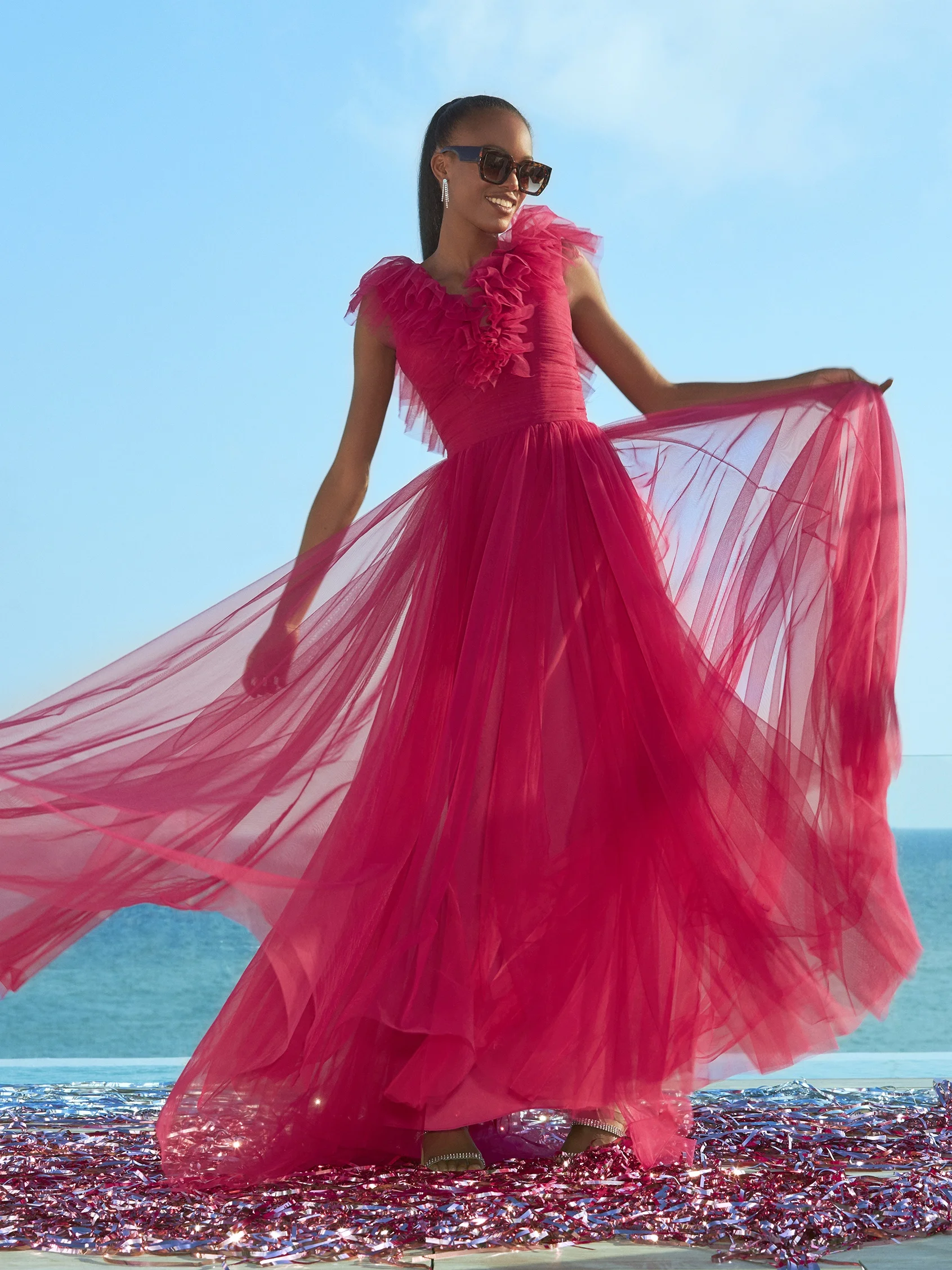 RUFFLES 158 A-line party dress with V-neck