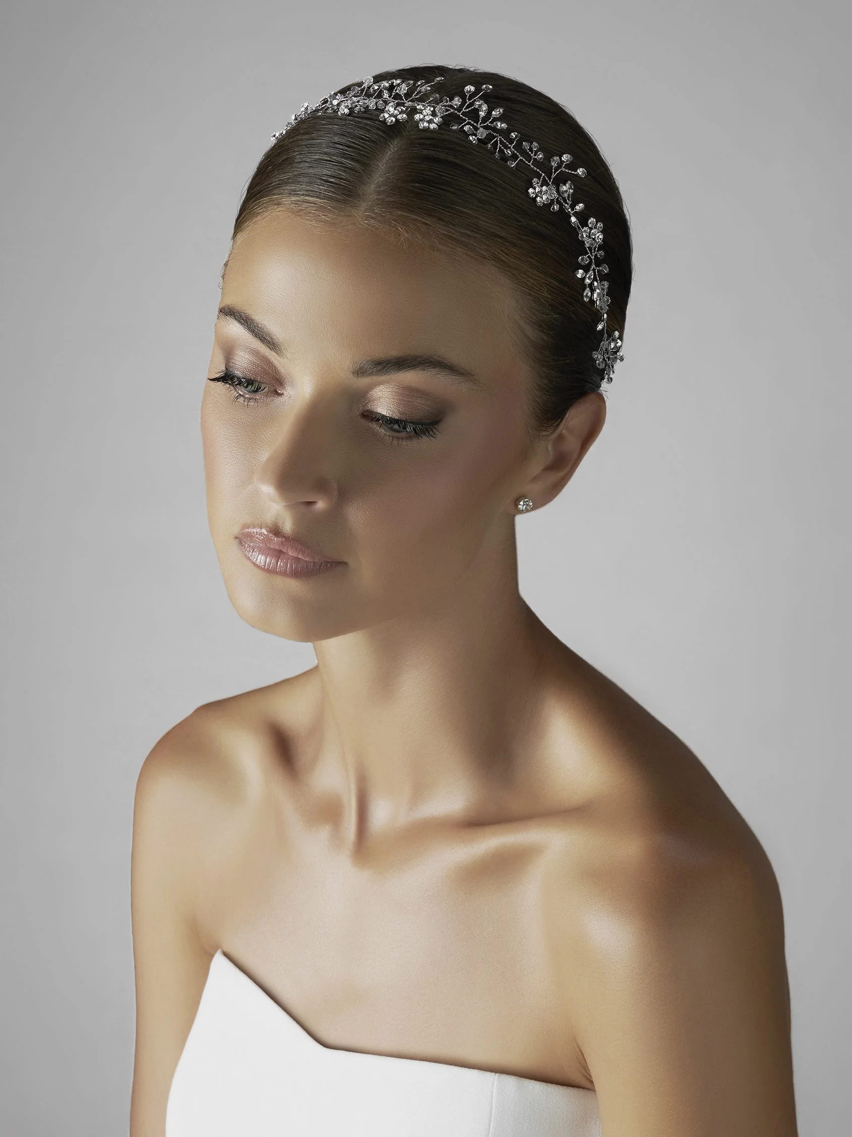 CLEODORA ALAMBRE Headress with rhinestones